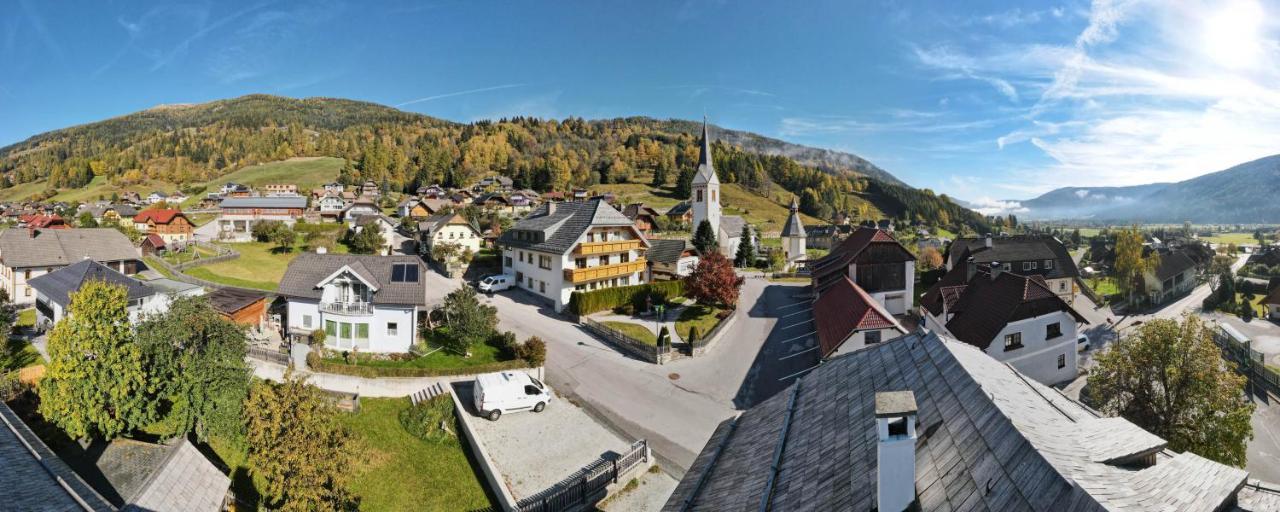 Gaestehaus Schwaiger Sankt Michael im Lungau Bagian luar foto