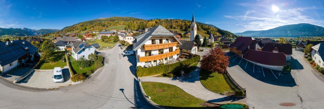 Gaestehaus Schwaiger Sankt Michael im Lungau Bagian luar foto